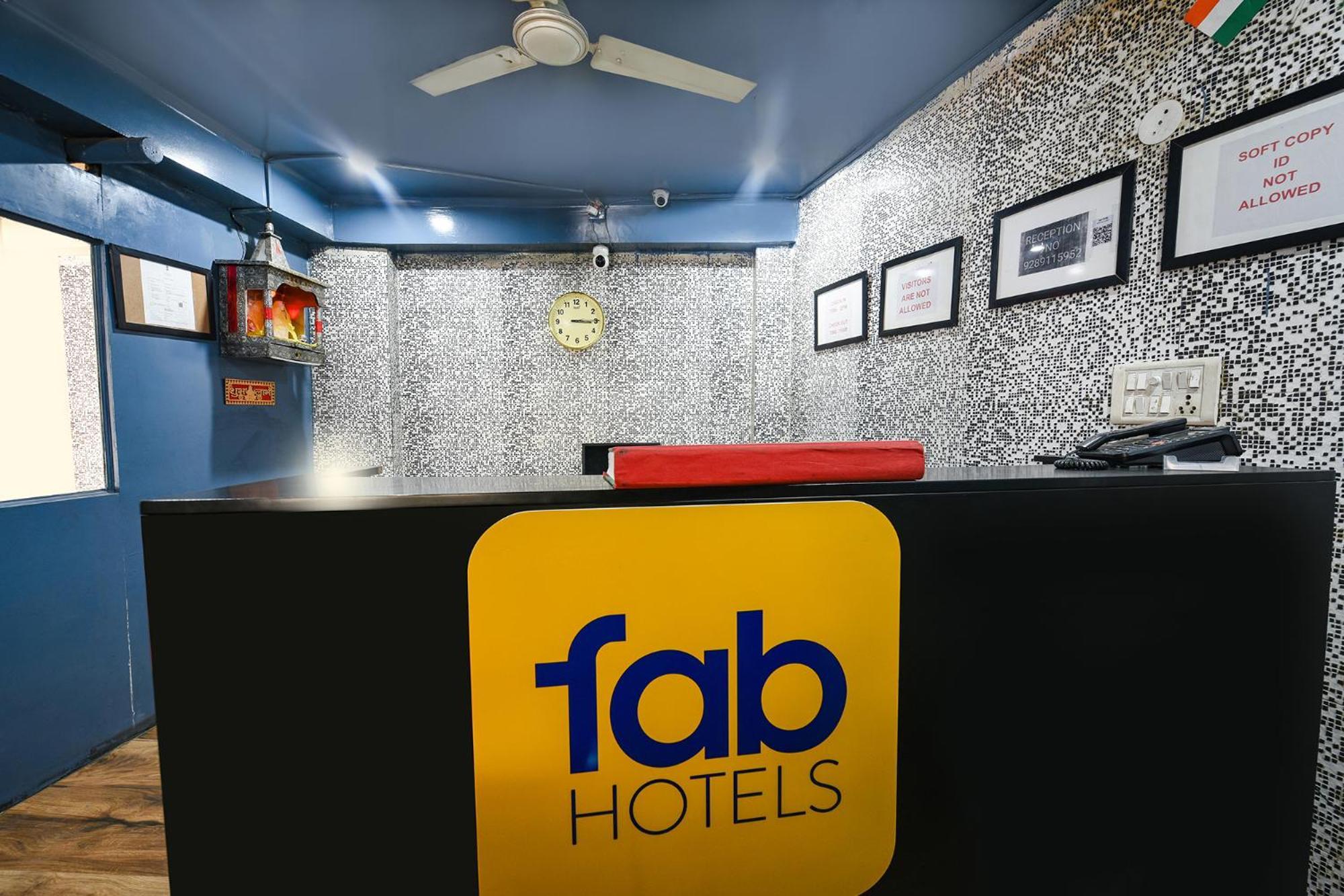 Fabhotel Model Town นิวเดลี ภายนอก รูปภาพ